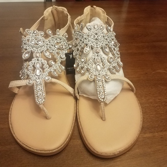 torrid gemstone t strap sandals